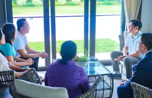 Inspiring Resilience: President Marcos Meets OFWs Who Triumphed Over Terror 2 Pinoy survivors of Hamas woth PBBM_upscayl_4x