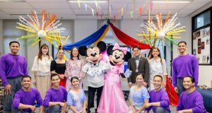 Mickey at Minnie Mouse ng HK Disneyland kasamang nag-celebrate ng Buwan ng Sining at Kultura ng Pilipinas Mickey at Minnie Mouse ng HK Disneyland v2
