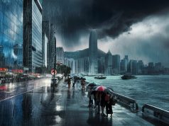 Heavy Rain Expected to Hit Hong Kong, Residents Warned to Seek Shelter Heavy Rain Expected to Hit Hong Kong