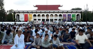 Malacañang Declares April 10 as National Holiday in Celebration of Eid’l Fitr Malacañang Declares April 10 as National Holiday in Celebration of Eid'l Fitr v2
