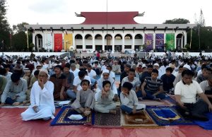 Malacañang Declares April 10 as National Holiday in Celebration of Eid’l Fitr Malacañang Declares April 10 as National Holiday in Celebration of Eid'l Fitr v2