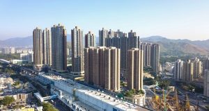 BREAKING NEWS: Firefighters Respond to Chemical Leak in Yuen Long, Urge Residents to Stay Indoors Firefighters Respond to Chemical Leak in Yuen Long 2000