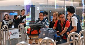 Hong Kong passenger among 20 in intensive care after turbulent Singapore Airlines flight Hong Kong passenger among 20 in intensive care after turbulent Singapore Airlines flight