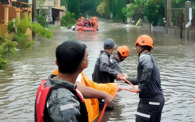 Typhoon Aghon Leaves Six Dead, Thousands Displaced Across the Philippines