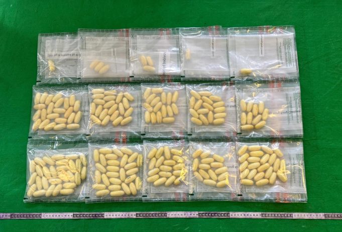Daring Airport Drug Bust: $2 Million Worth of Cocaine Seized from Passengers Hong Kong Customs detected a dangerous drugs