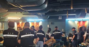 Crackdown on Illegal Waterpipe Smoking in Hong Kong Bars Illegal Waterpipe Smoking v1