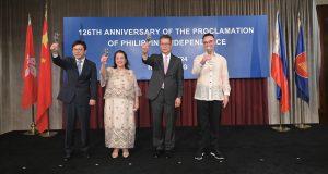 Hong Kong Financial Secretary Celebrates Philippine Independence Day, Highlights Strong Bilateral Ties Mr Paul Chan, attended the Reception in Celebration of 126th Anniversary of Proclamation of Philippine Independence