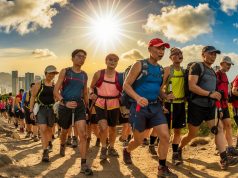 Heat Wave Sparks Health Warning: Experts Urge Caution During Outdoor Activities a-group-of-dedicated-hong-kong-hikers-trekking03
