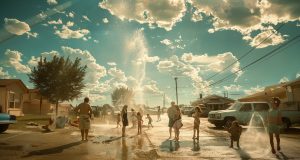 Blistering Heat Wave Set to Impact Nearly 250 Million Across US people_in_rural_American_community