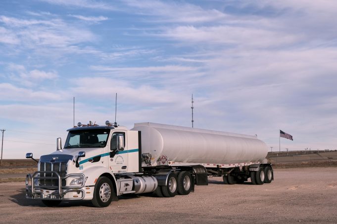 Unwashed Fuel Tankers Used to Transport Cooking Oil Spark Panic in China Fuel truck pexels-photo-9739039