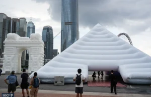 Inflatable Wonders Exhibition Sparks Controversy, Organizer Vows Show Will Go On Inflatable Wonders Exhibition