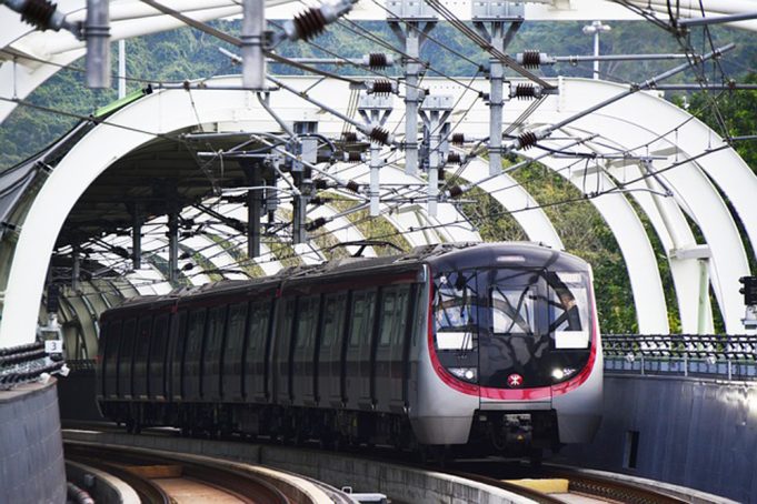 MTR Implements 3.09% Fare Hike, Offers Complimentary Rides hong-kong-2300265_640