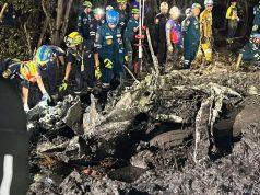 9 dead, including 5 Chinese tourists Hong Kong, as small passenger plane crashes in Thailand 9 dead as small passenger plane crashes in Thailand