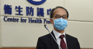 Local COVID-19 Cases on the Rise: Health Expert Sounds Alarm Lau Yu-lung stresses need to push up vaccination