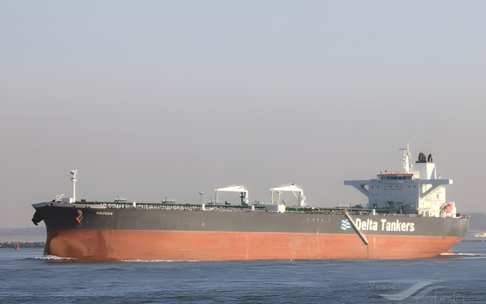 23 Filipino Seafarers Rescued from Missile-Struck Tanker by French Navy The crude oil tanker MT Sounion_upscayl_3x_realesrgan-x4plus