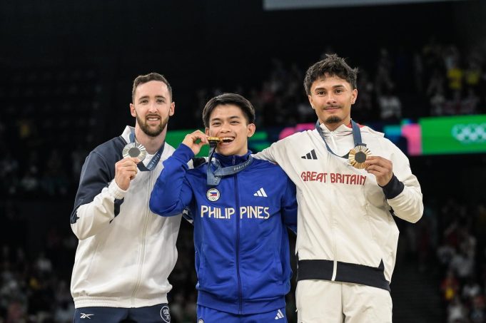 Philippines Celebrates as Carlos Yulo Captures Olympic Gold in Paris gold medalist Carlos Yulo of the Philippines v2