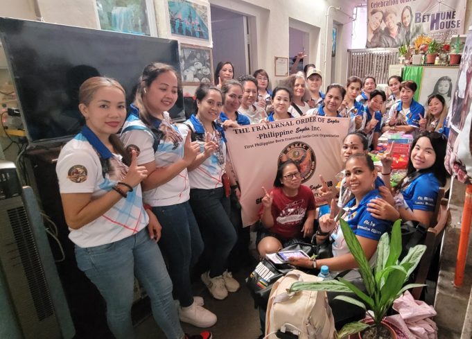 Grand Hong Kong Eagles Club Leads Charity Effort to Support Local Community Grand Hong Kong Eagles Club 04