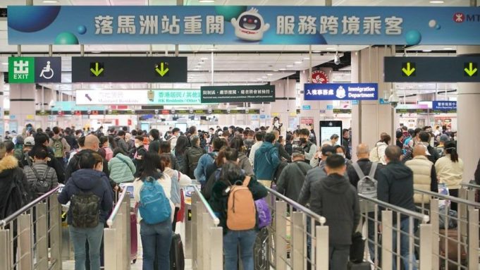 Travel Industry Pushes for Broader Access to Hong Kong for Mainland Visitors Mainland resident visa tour to Hong Kong