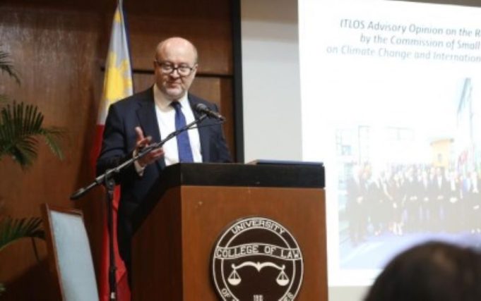 Sea Level Threat: Countries Must Work Together on Climate Change itlos-president-heidar