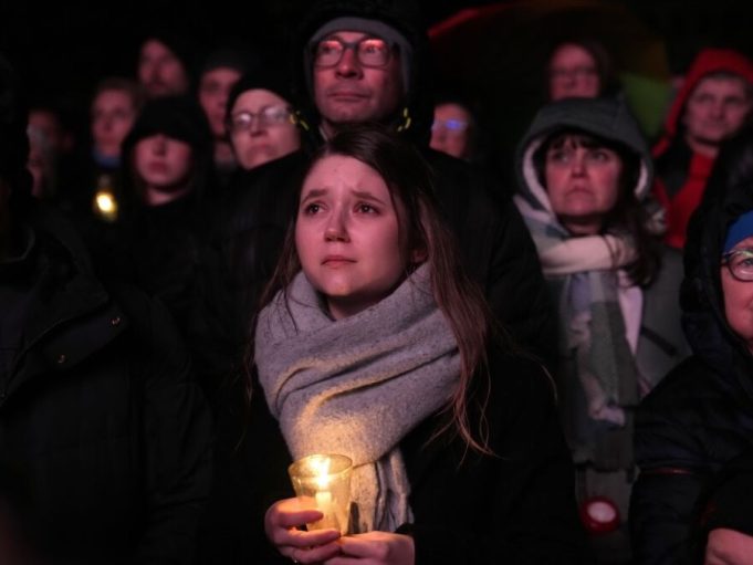 Suspect Charged with 5 Counts of Murder After Deadly Christmas Market Attack Suspect in German Christmas market attack held on murder charges v2