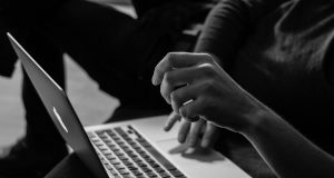 Job Seekers Beware: Privacy Watchdog Warns of Fraudulent Recruitment Scheme sergey-zolkin-_UeY8aTI6d0-unsplash