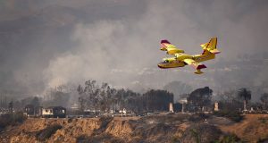 180,000 Evacuate as Los Angeles Burns in Unprecedented Dual Blazes Firefighters beat back Hollywood hills blaze - RTHK