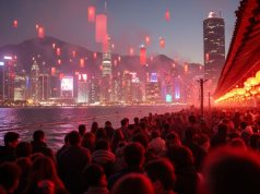 Millions of mainland visitors expected during the Lunar New Year holiday crowds_of_people_celebrating_lunar_new_year_in_hong_kong_0