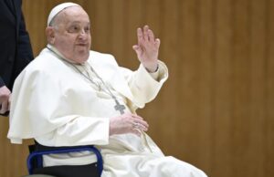 Pope Francis Shows Signs of Improvement After Hospitalization for Pneumonia pope francis health