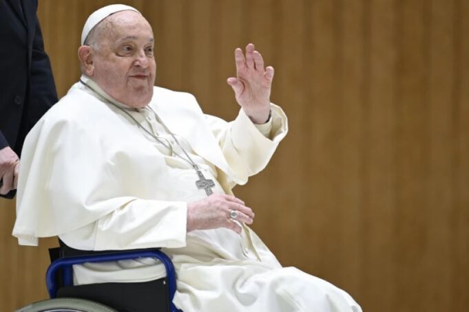 Pope Francis Shows Signs of Improvement After Hospitalization for Pneumonia pope francis health