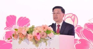 Hong Kong’s Leadership Marks International Women’s Day 2025 with Bold Commitment to Gender Equality Chief Executive John Lee speaks at the International Women’s Day Reception 2025.