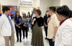 Philippines Earns ILO Praise for Support of Overseas Workers ilo-ofw-hospitl-visit v2