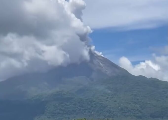 Bulusan Volcano Erupts Twice, Spewing Ash and Raising Concerns in the Bicol Region A phreatic eruption of Bulusan Volcano in Sorsogon