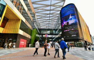 MTR Readies Special Services for Coldplay’s Four-Night Spectacle Coldplay HK Concert MTR service