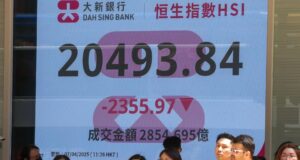 Hong Kong Markets Suffer Historic Selloff Amid Global Trade Tensions