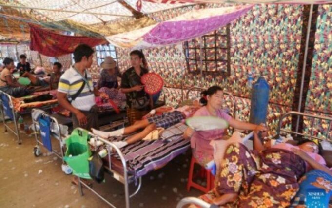 Philippines Mobilizes Aid for Overseas Workers After Myanmar Earthquake myanmar-quake-injured-2025march-xinhua
