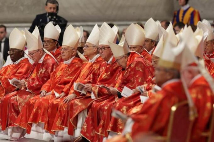 Black Smoke Signals No Pope Elected In First Voting Round Of Papal Conclave Black smoke signals no pope elected