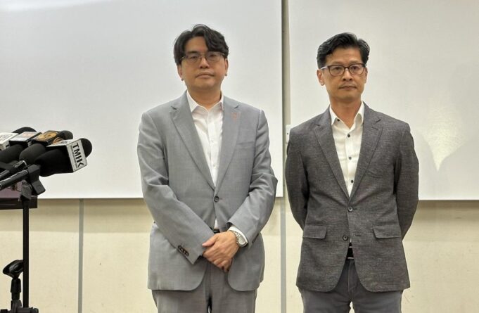 Bitumen Residue Blamed for Black Specks in Fanling Tap Water Contamination Bitumen Residue Blamed for Black Specks in Fanling Tap Water Contamination