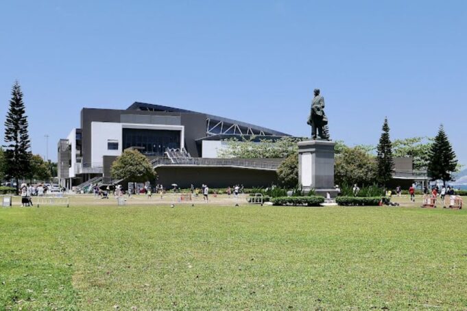 Mainland Man Arrested for Allegedly Kicking Dogs in Sai Ying Pun Park Sun Yat Sen Memorial Park