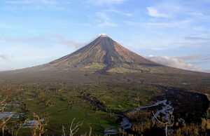 Mayon Volcano Lahar Threat Issued as Twin Storms Dante and Emong Bring Heavy Rains mayon volcano lahar threat