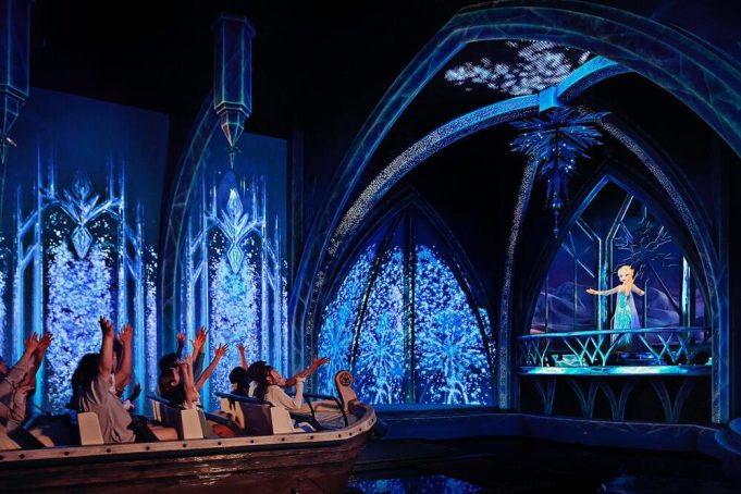A Filipino tourist died on Friday after boarding Hong Kong Disneyland’s “World of Frozen” Ride Hong Kong Disneyland's World of Frozen