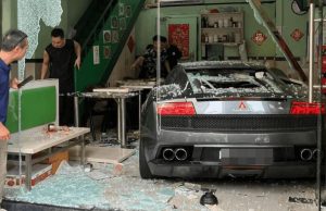Six Hurt as Lamborghini Plows Into Macau Restaurant Six Hurt as Lamborghini Plows Into Macau Restaurant