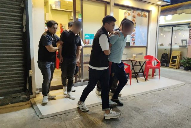 Authorities Arrests 34 in Crackdown on Illegal Workers
