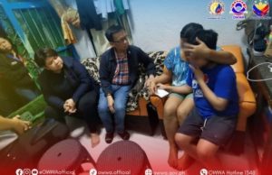 Government Pledges Support for Family of Lone Filipino Killed in Hong Kong’s Wang Fuk Court Inferno dmw-with-esteban-family