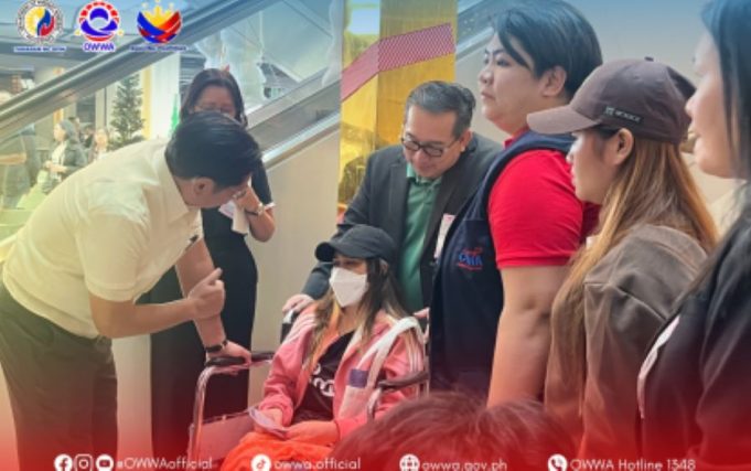 OFW Rhodora Alcaraz who saved baby in HK fire came home to a hero’s welcome pbbm-with-ofw-alcaraz