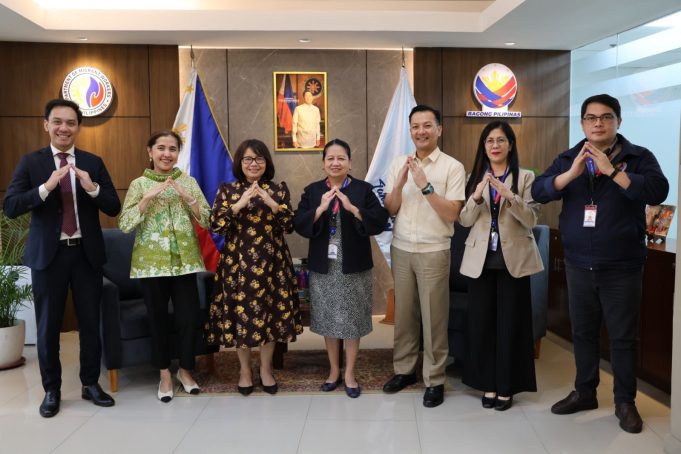 Philippines, Indonesia Agree to Enhance Cooperation on Migrant Worker Protection Philippines, Indonesia on migrant protection