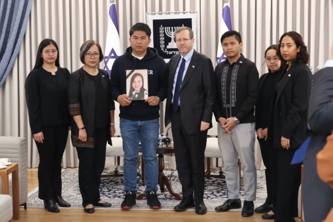 Israeli President Meets Grieving Husband of Filipino Caregiver Killed in Iranian Missile Strike husband of Mary Anne de Vera, met with Israeli President Isaac Herzog