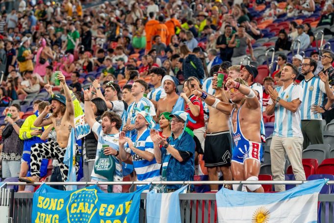 Hong Kong Sevens marks 50th anniversary with festive kickoff at Kai Tak Hong Kong Sevens marks 50th anniversary with festive kickoff at Kai Tak