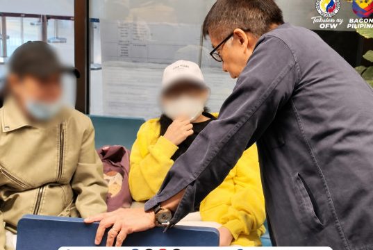 Philippines Investigates Human Trafficking Network After 24 Workers Freed From Russian Detention Secretary Hans Leo Cacdac speaks with repatriated Filipinos from Russia