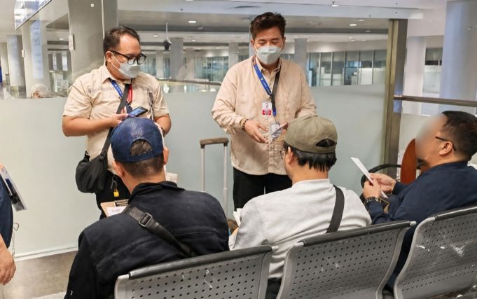 Last Filipino Crew Members of Iran-Seized Vessel Return Home Last 3 Filipino crew of Iran-seized ship