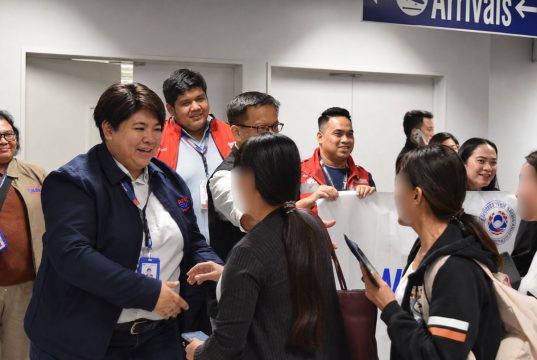 OWWA Plans Expanded Services for Overseas Filipino Workers After Marcos’ SONA OWWA Administrator Patricia Yvonne Caunan welcomes returning overseas Filipino workers